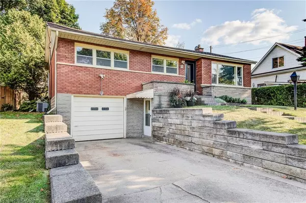 191 Allen Street E, Waterloo, ON N2J 1J9