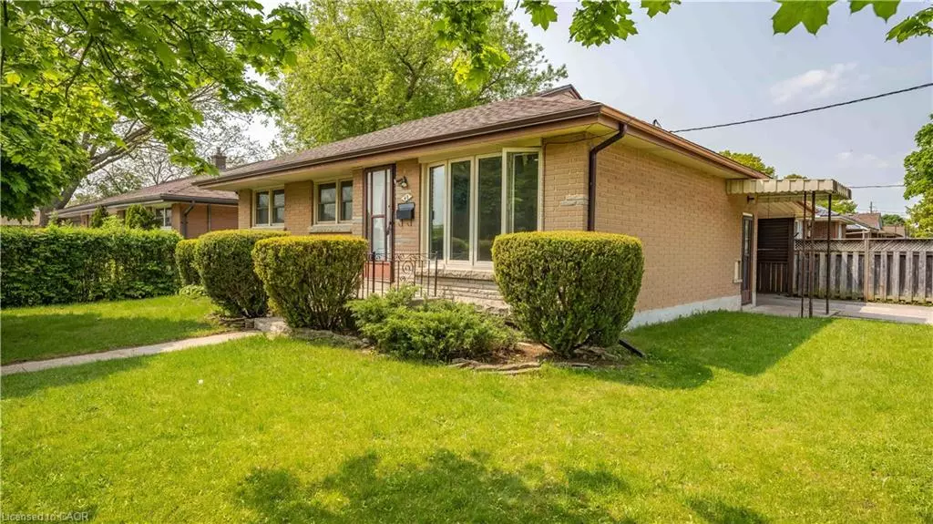 Cambridge, ON N1R 4J2,48 Mcdonald Avenue #LOWER