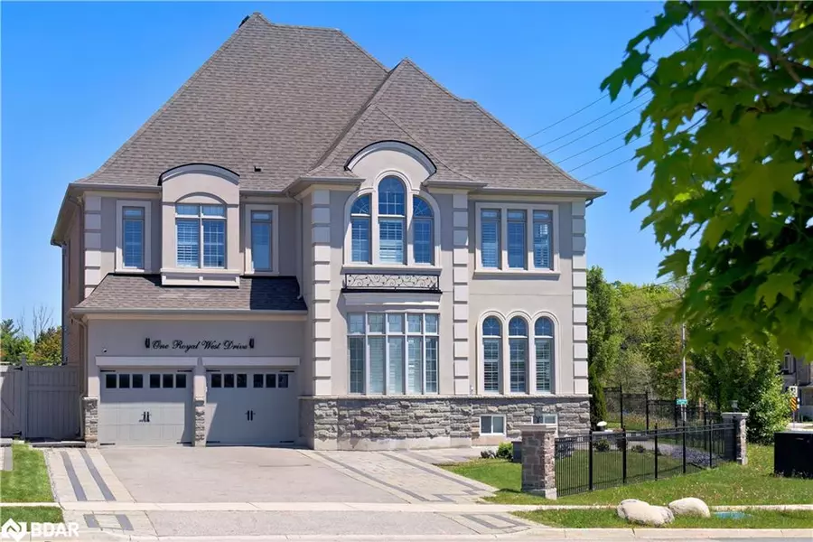 1 Royal West Drive, Brampton, ON L6X 2X3