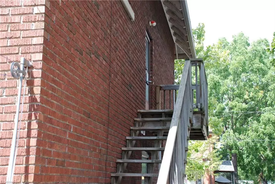 265 Park Avenue, Brantford, ON N3S 5K6