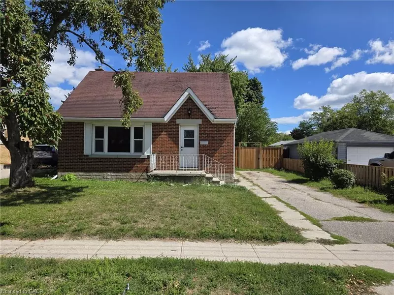 1673 Fairview Road, Cambridge, ON N3H 4M8