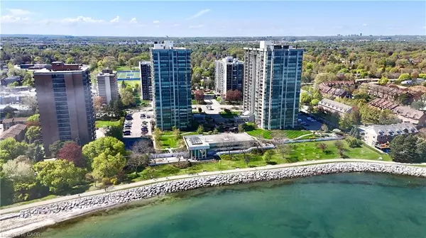 2175 Marine Drive #903, Oakville, ON L6L 5L5