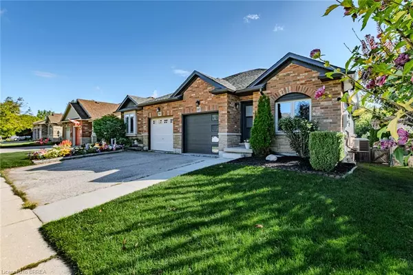 Paris, ON N3L 4G5,60 Savannah Ridge Drive