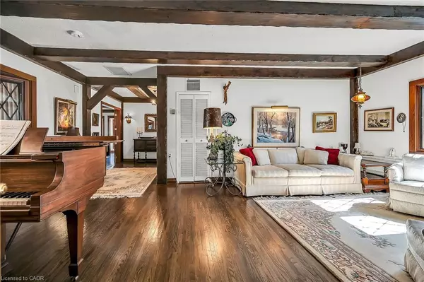 Burlington, ON L7T 2M2,793 Shadeland Avenue