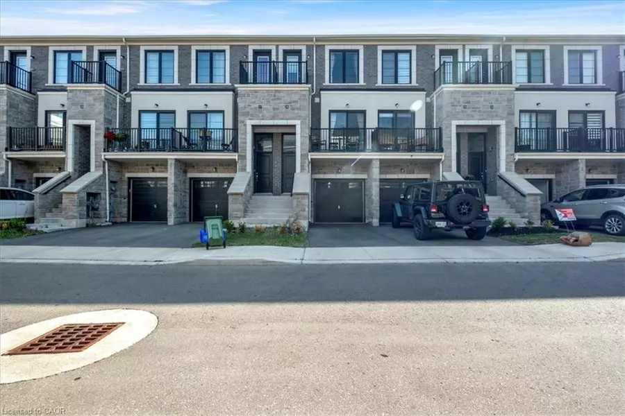 383 Dundas Street E #26, Waterdown, ON L8B 1X6