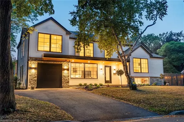 5135 Mulberry Drive, Burlington, ON L7N 1V7