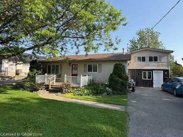 Stratford, ON N5A 3Y3,175 Perth Street