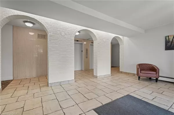 Stoney Creek, ON L8G 1B4,851 Queenston Road #505