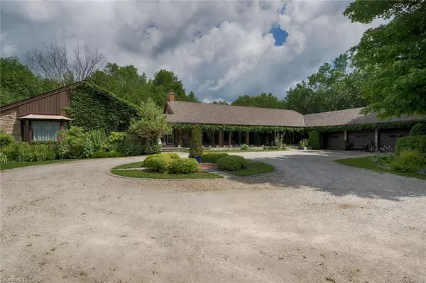 Durham, ON N0G 1R0,302783 Douglas Street