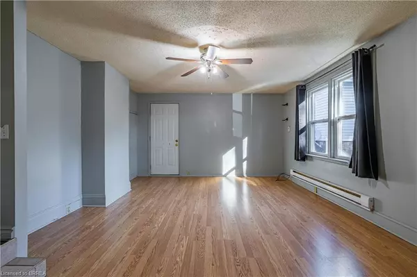 Brantford, ON N3T 3H4,113 Brant Avenue