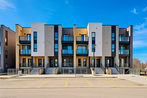 Kitchener, ON N2R 0S7,261 Woodbine Avenue #24