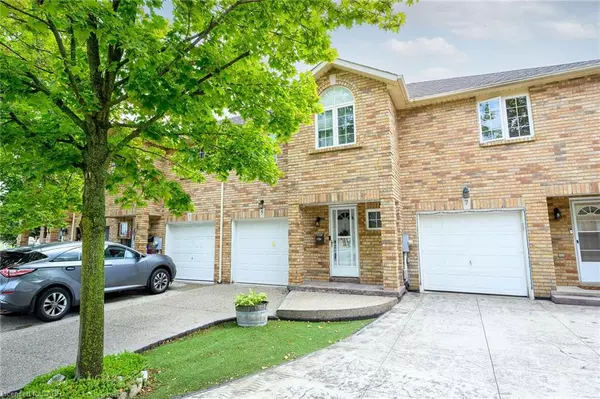 Hamilton, ON L8E 5W7,5 Vulcan Court