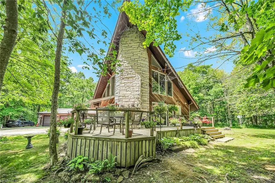 35 Little Road, Cayuga, ON N0A 1E0