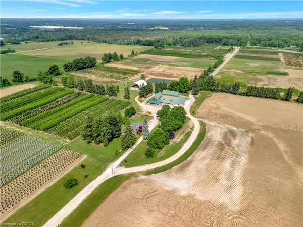 Hamilton, ON L8B 0G7,573 Parkside Drive