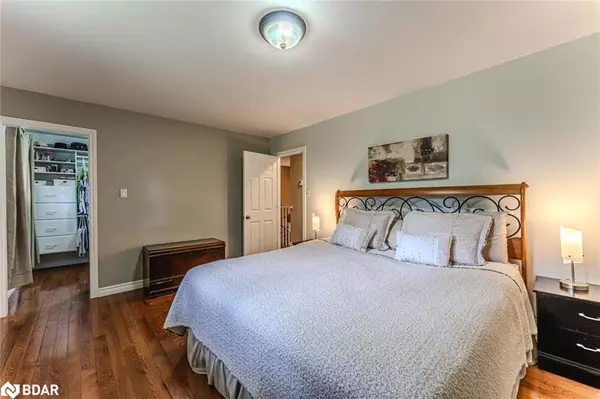 New Lowell, ON L0M 1N0,2946 Hogback Road