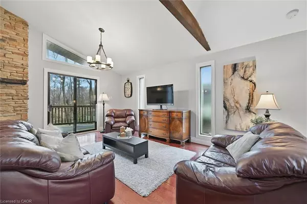 Burlington, ON L7T 3K6,768 King Road