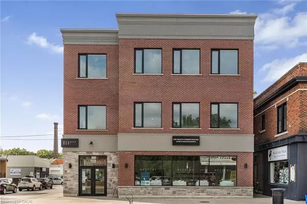 112 King Street W #Level 3, Dundas, ON L9H 1V2