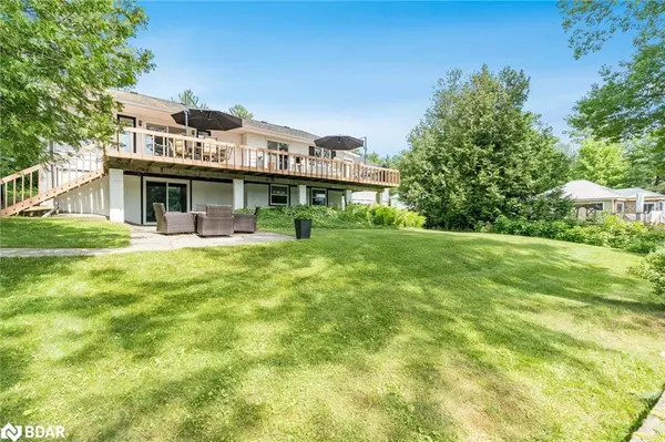 Washago, ON L0K 2B0,7817 Oakridge Drive