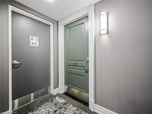 Burlington, ON L7R 0G2,2060 Lakeshore Road #1504