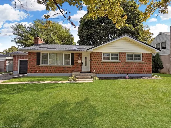 21 Richard Avenue, Simcoe, ON N3Y 3J1