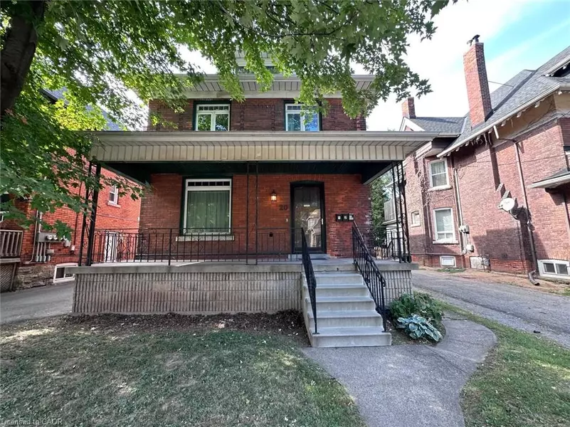20 Holton Avenue S, Hamilton, ON L8M 2L2