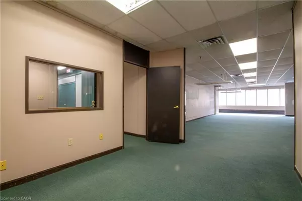 Hamilton, ON L8P 3A9,200 James Street S #206