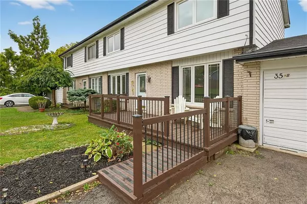 Cayuga, ON N0A 1E0,35B Seneca Street S