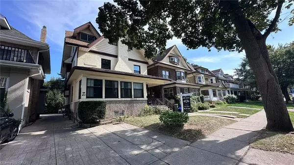 Hamilton, ON L8M 2M5,49 Proctor Boulevard