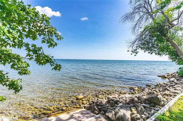 Oro-medonte, ON L0L 2E0,39 Grandview Crescent