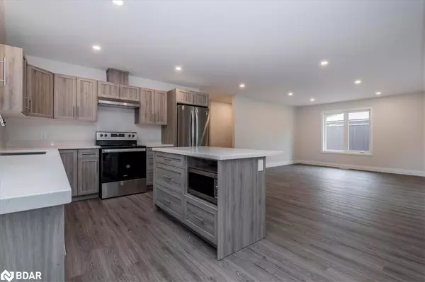 Gravenhurst, ON P1P 1B1,145 Pine Street