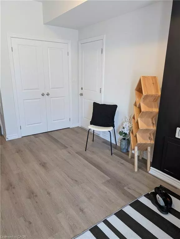 Cambridge, ON N3E 0E3,124 Compass Trail #52