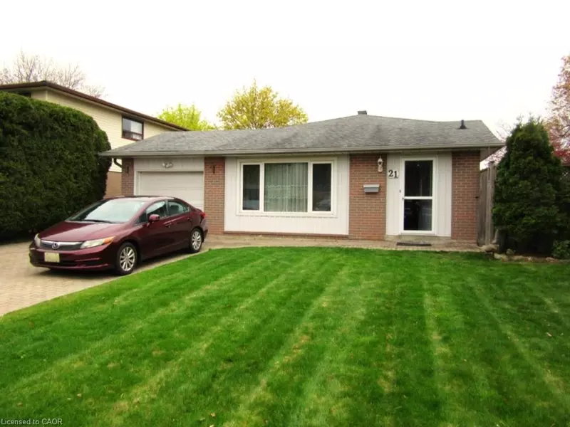 21 Willis Drive, Brampton, ON L6W 1A8