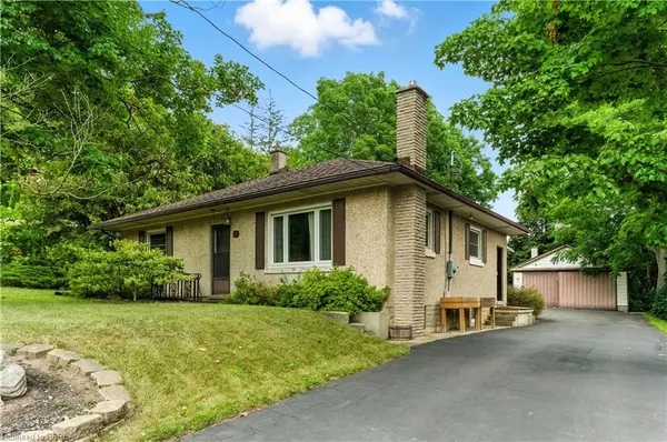 30 Main Street N, St. George, ON N0E 1N0