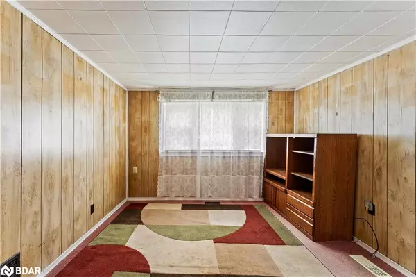 Orillia, ON L3V 5T7,132 Dunedin Street