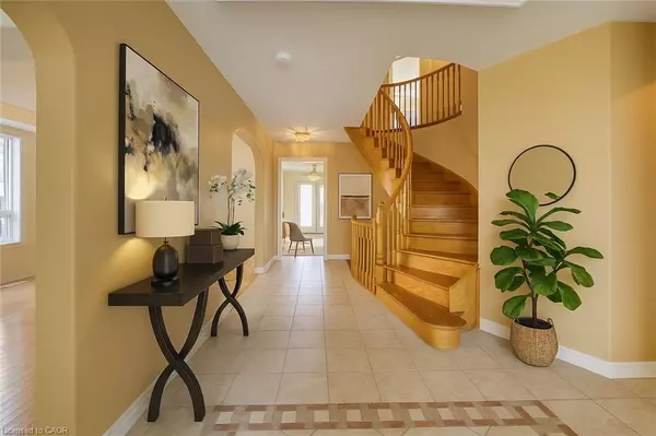 Cambridge, ON N1P 1J3,216 Mcnichol Drive