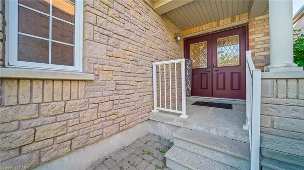 Mississauga, ON L5M 6V6,3153 Baron Drive