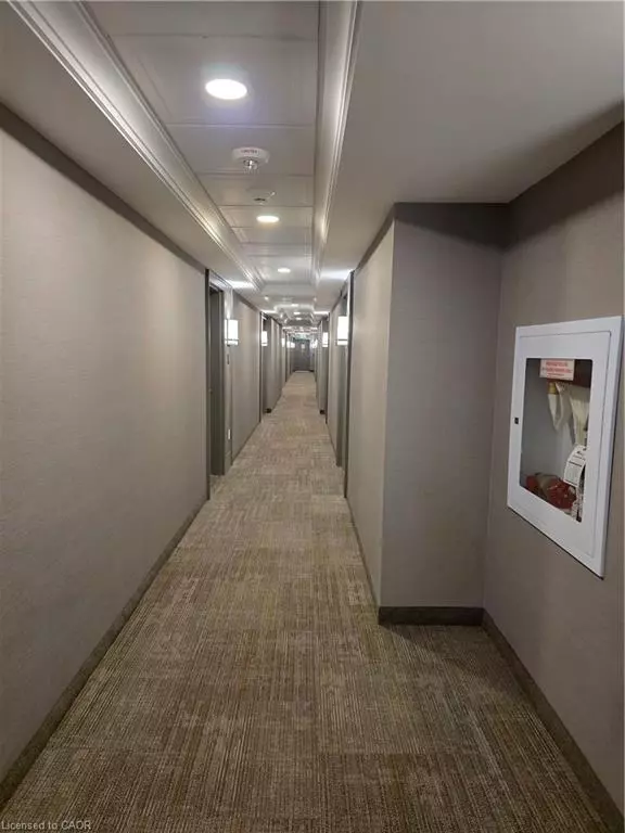 Beamsville, ON L0R 1B3,5055 Greenlane Road #116