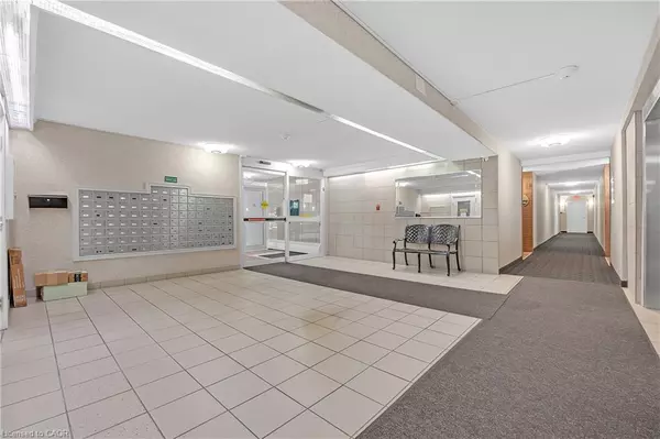 Hamilton, ON L8S 1J6,1966 Main Street W #402