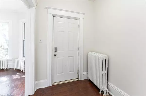 Hamilton, ON L8M 3C8,87 Gage Avenue S