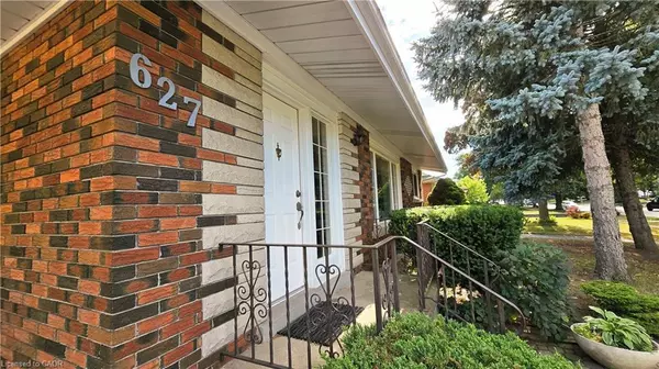 627 Krug Street, Kitchener, ON N2B 1L9