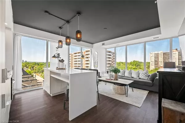 Burlington, ON L7R 0G9,370 Martha Street #602