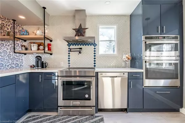 735 Beach Boulevard, Hamilton, ON L8H 6Y5