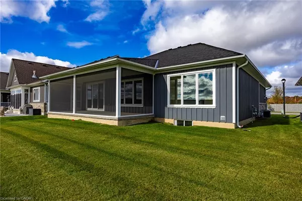 Port Dover, ON N0A 1N3,218 Schooner Drive