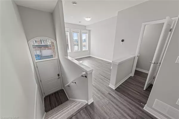 Hamilton, ON L0R 1P0,53 Aquarius Crescent