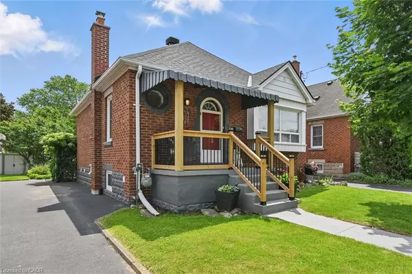 Hamilton, ON L8K 3A8,105 Weir Street S