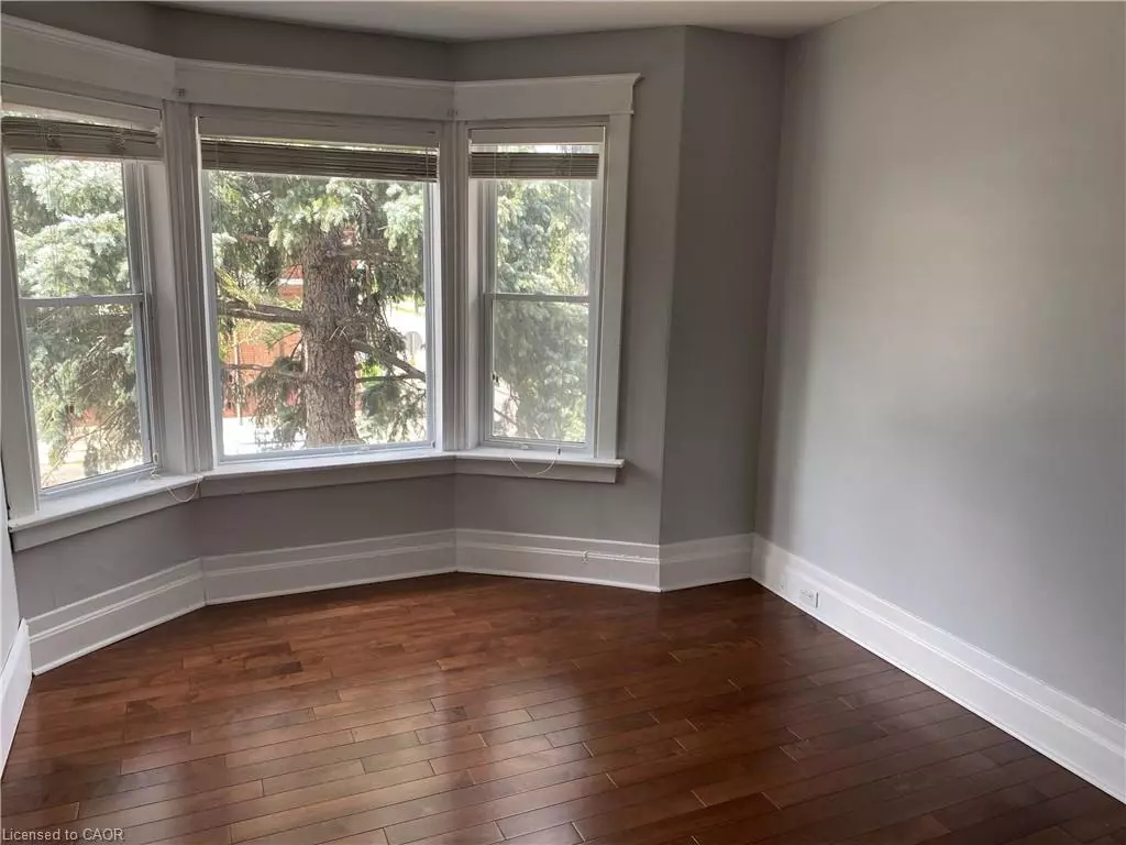 Hamilton, ON L8M 2Z6,189 Prospect Street S #Upper