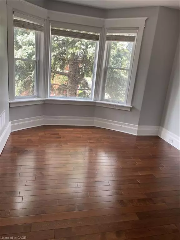 Hamilton, ON L8M 2Z6,189 Prospect Street S #Upper