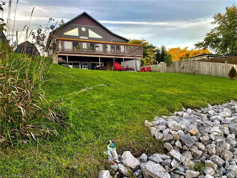 1034 South Coast Drive, Nanticoke, ON N0A 1L0