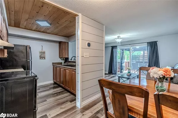 Barrie, ON L4N 0S4,193 Nathan Crescent