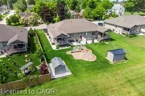 Clifford, ON N0G 1M0,9 William Street S